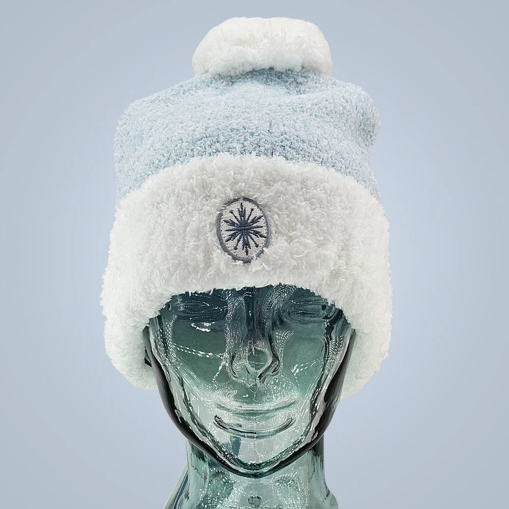 BUNDLE Barefoot Dreams x Disney Hat Beanie Frozen Heathered Ice Blue & Socks